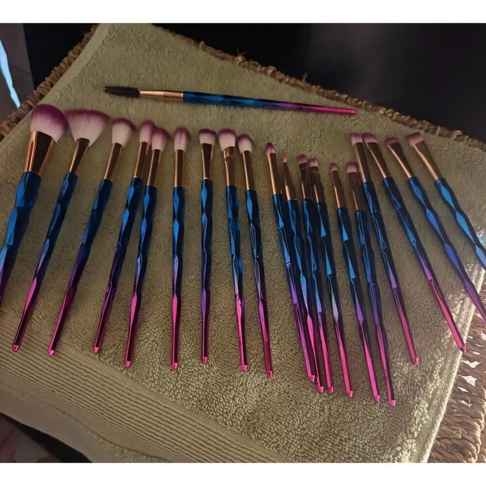 Kolight Pack of 20 Pieces Purple Cosmetic Makeup Brushes Sets